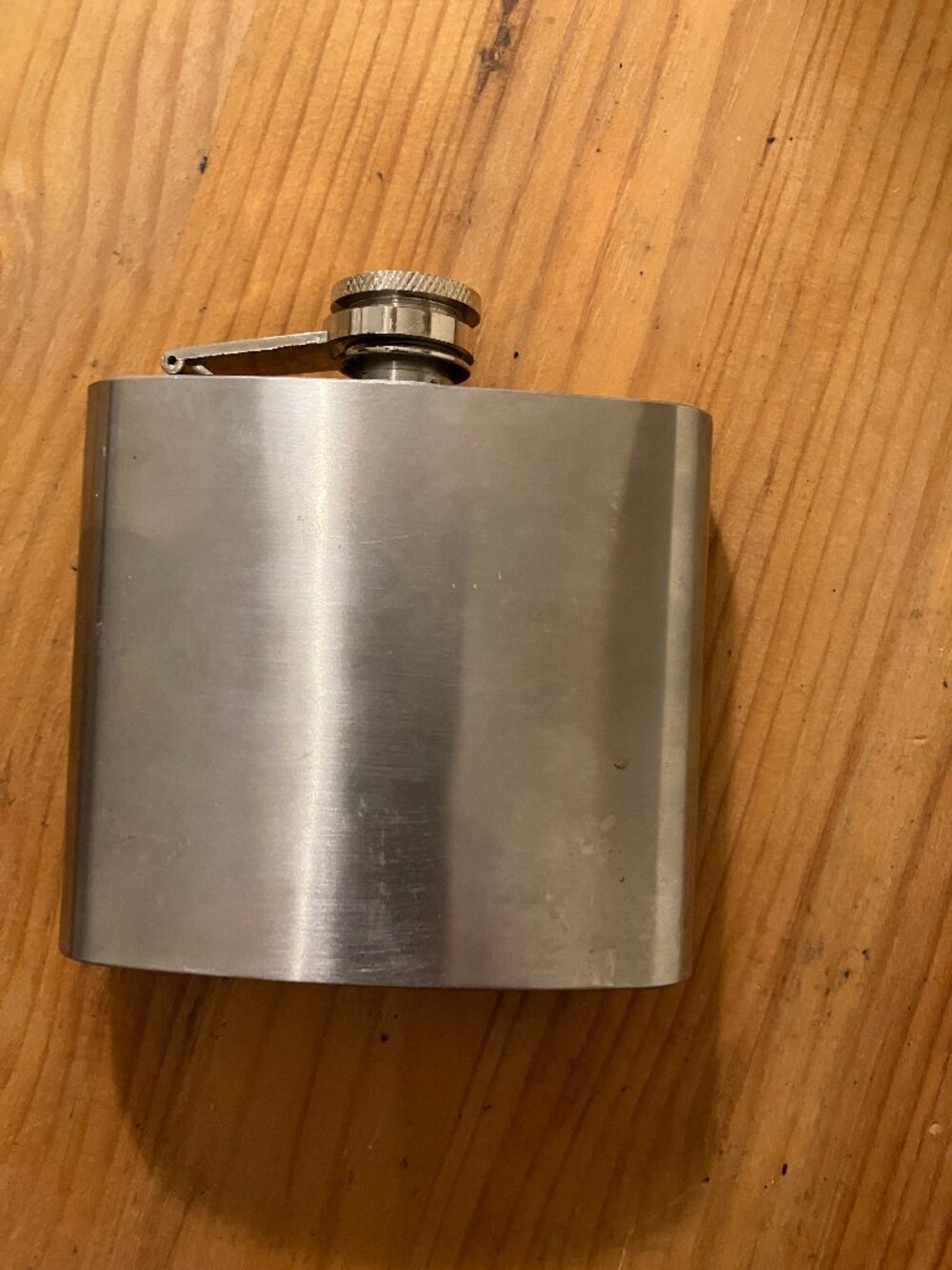 Vintage Classic rectangular Stainless Steel Hip Flask 5 oz. Size 3x3x1"